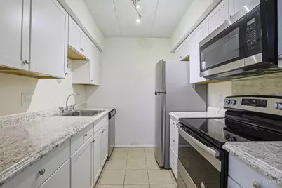 458 Grand Avenue #1, Cincinnati, OH 45205 - Photo 9