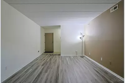 458 Grand Avenue #1, Cincinnati, OH 45205 - Photo 7