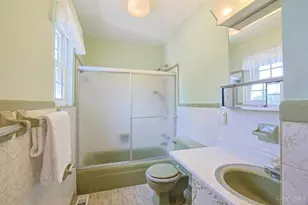 8285 Taffy Dr, West Chester, OH 45069 - Photo 19