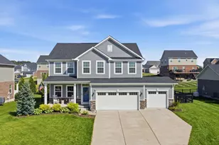 748 E Brooke Dr, Monroe, OH 45050 - Photo 1