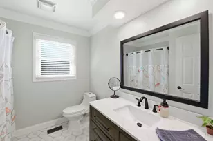 12075 Timberlake Dr, Symmes Township, OH 45249 - Photo 31