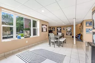 591 Hermay Dr, Hamilton, OH 45013 - Photo 35