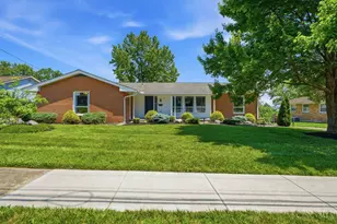 335 Summit St, Lebanon, OH 45036 - Photo 1