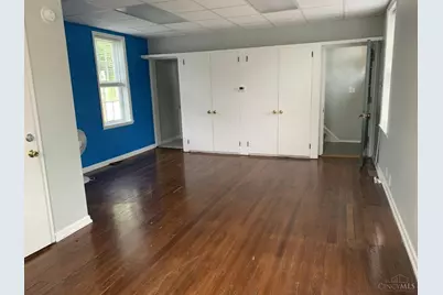 102 Wooster Pike, Milford, OH 45150 - Photo 5