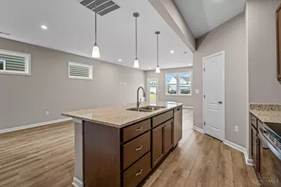 2076 Barleybrook Street, Batavia Township, OH 45103 - Photo 5
