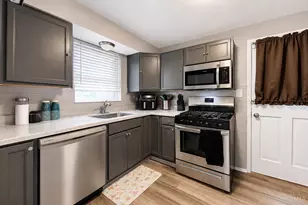 1625 W Belmar Pl, Cincinnati, OH 45224 - Photo 7