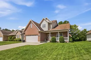 1447 Meadow Ridge Cir, Wilmington, OH 45177 - Photo 3