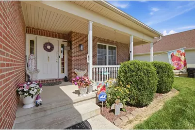 1447 Meadow Ridge Circle, Wilmington, OH 45177 - Photo 5