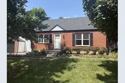 1427 N Park Avenue, Wyoming, OH 45215 - Photo 1