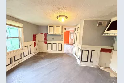 219 W Glen Avenue, Batavia Township, OH 45103 - Photo 9