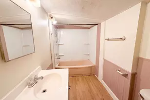 219 W Glen Ave, Batavia Township, OH 45103 - Photo 13