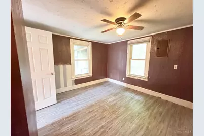219 W Glen Avenue, Batavia Township, OH 45103 - Photo 11