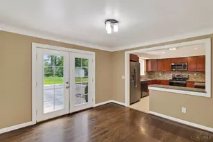 1344 Plazaview Ct, Anderson Township, OH 45255 - Photo 15