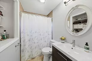 8898 Brittany Dr, Blue Ash, OH 45242 - Photo 35