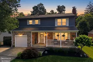 8898 Brittany Dr, Blue Ash, OH 45242 - Photo 5