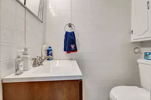 8000 Queens Ave, Sycamore Township, OH 45236 - Photo 21