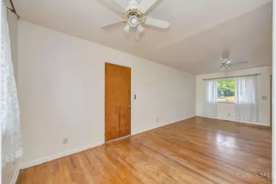 8036 Laray Drive, West Chester, OH 45069 - Photo 13