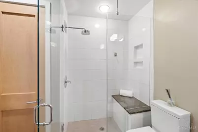 430 Oregon Street, Cincinnati, OH 45202 - Photo 13