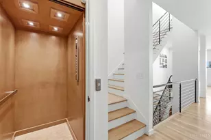 430 Oregon St, Cincinnati, OH 45202 - Photo 27