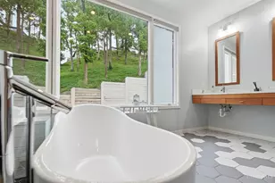 430 Oregon St, Cincinnati, OH 45202 - Photo 63