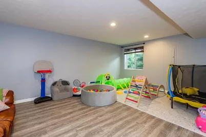 5295 Venetian Way, Hamilton Township, OH 45152 - Photo 37