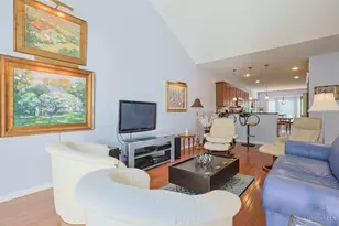 1739 Harmon Dr, Wyoming, OH 45215 - Photo 11