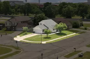 2215 Jackson Ln, Middletown, OH 45044 - Photo 5