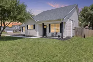 2215 Jackson Ln, Middletown, OH 45044 - Photo 1