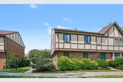7492 Knights Knoll Court #192, West Chester, OH 45069 - Photo 3