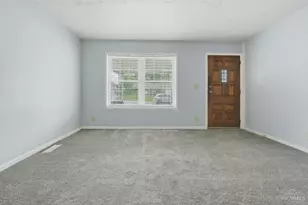 646 Bellaire Ct, Union Township, OH 45244 - Photo 7