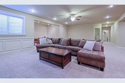 8180 Keller Road, Indian Hill, OH 45243 - Photo 37