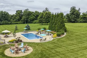 8180 Keller Rd, Indian Hill, OH 45243 - Photo 3
