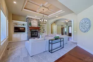 8180 Keller Rd, Indian Hill, OH 45243 - Photo 9