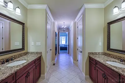 8180 Keller Road, Indian Hill, OH 45243 - Photo 31