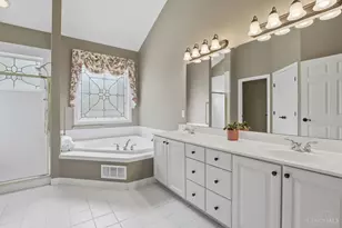 1443 Nauticus Cove, Miami Township, OH 45140 - Photo 17