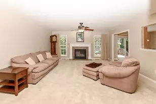 4093 Woodsly Dr, Union Township, OH 45103 - Photo 11