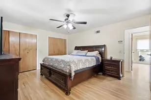 215 Compton Rd, Wyoming, OH 45215 - Photo 11