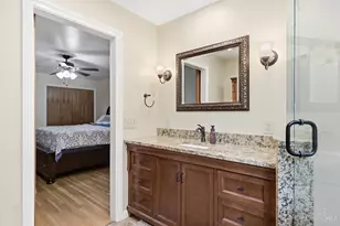 215 Compton Rd, Wyoming, OH 45215 - Photo 15