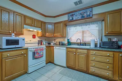 122 Kenec Drive, Middletown, OH 45042 - Photo 11