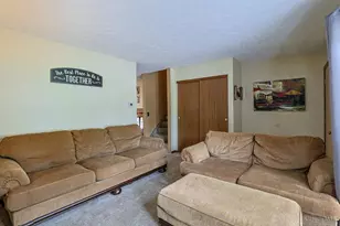 3863 Schroeder Dr, Fairfield Township, OH 45011 - Photo 5