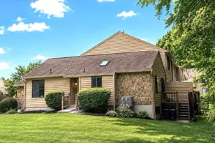 1030 Crisfield Dr, Union Township, OH 45245 - Photo 5