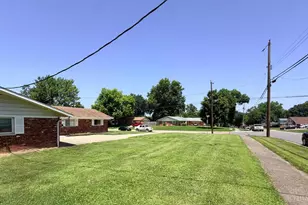 10277 Cheltenham Dr, Colerain Township, OH 45231 - Photo 33