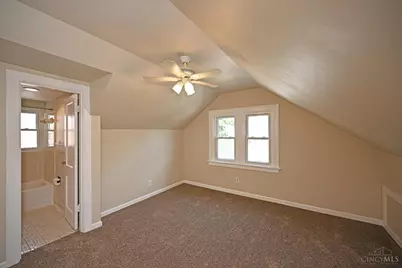 3977 Kenkel Avenue, Cincinnati, OH 45211 - Photo 27