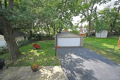 3977 Kenkel Avenue, Cincinnati, OH 45211 - Photo 39