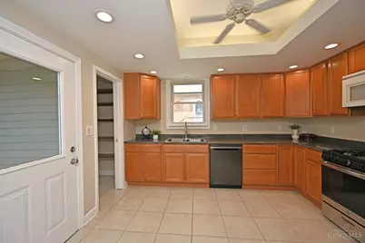 3977 Kenkel Avenue, Cincinnati, OH 45211 - Photo 11