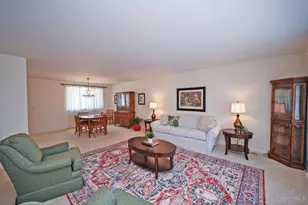3367 Palmhill Ln, Cincinnati, OH 45239 - Photo 5
