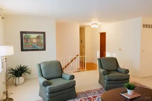 3367 Palmhill Ln, Green Township, OH 45239 - Photo 7