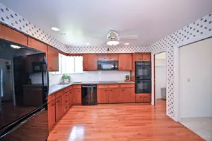 3367 Palmhill Ln, Green Township, OH 45239 - Photo 13