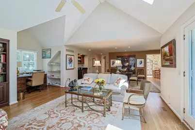 1603 E McMillan Street #D, Cincinnati, OH 45206 - Photo 9
