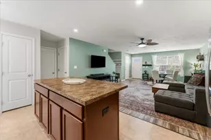 4686 Jessica Suzanne Dr, Morrow, OH 45152 - Photo 11